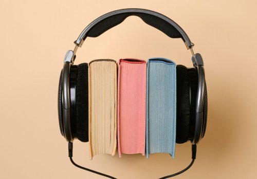 69246b1d4db742cf26d408f3_audiolivro.jpg